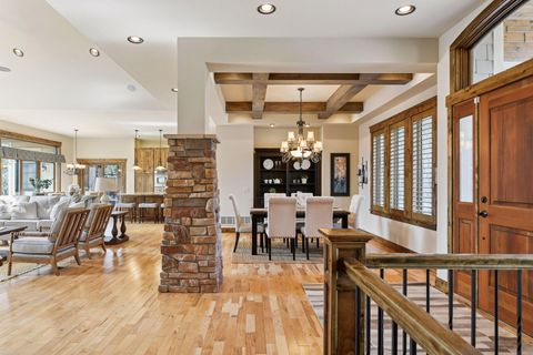 15719 Robinwood Drive Minnetonka MN 55345