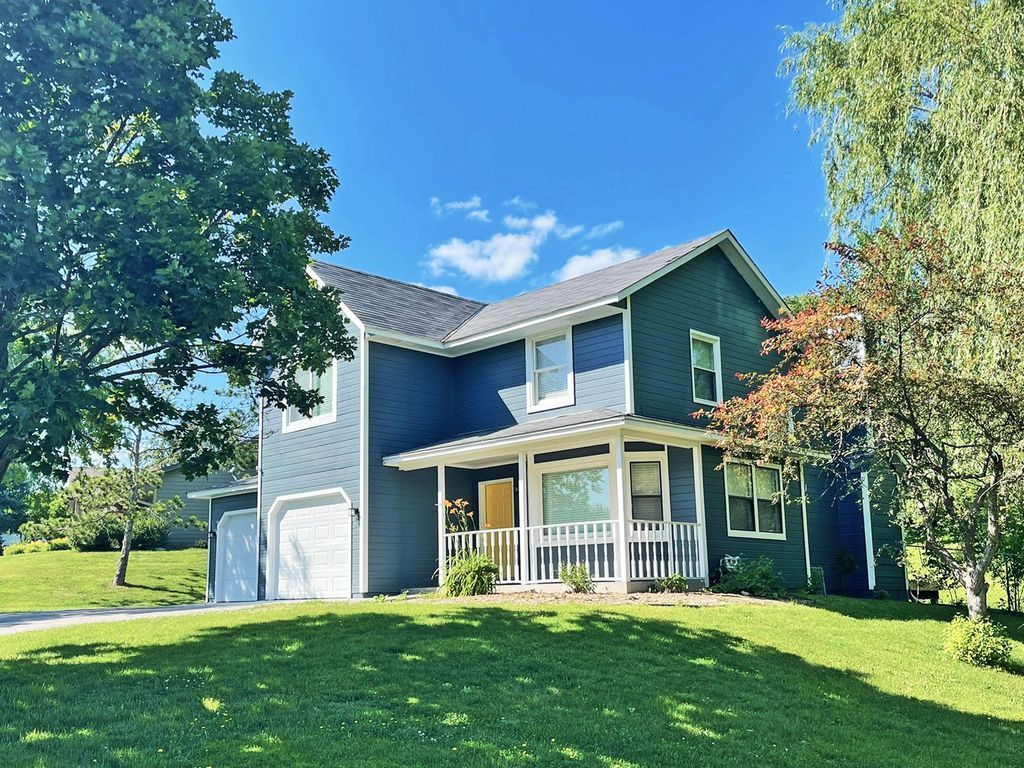 Photo of 7887 Grinnell Way, Lakeville, MN 55044 (MLS # 7102875)