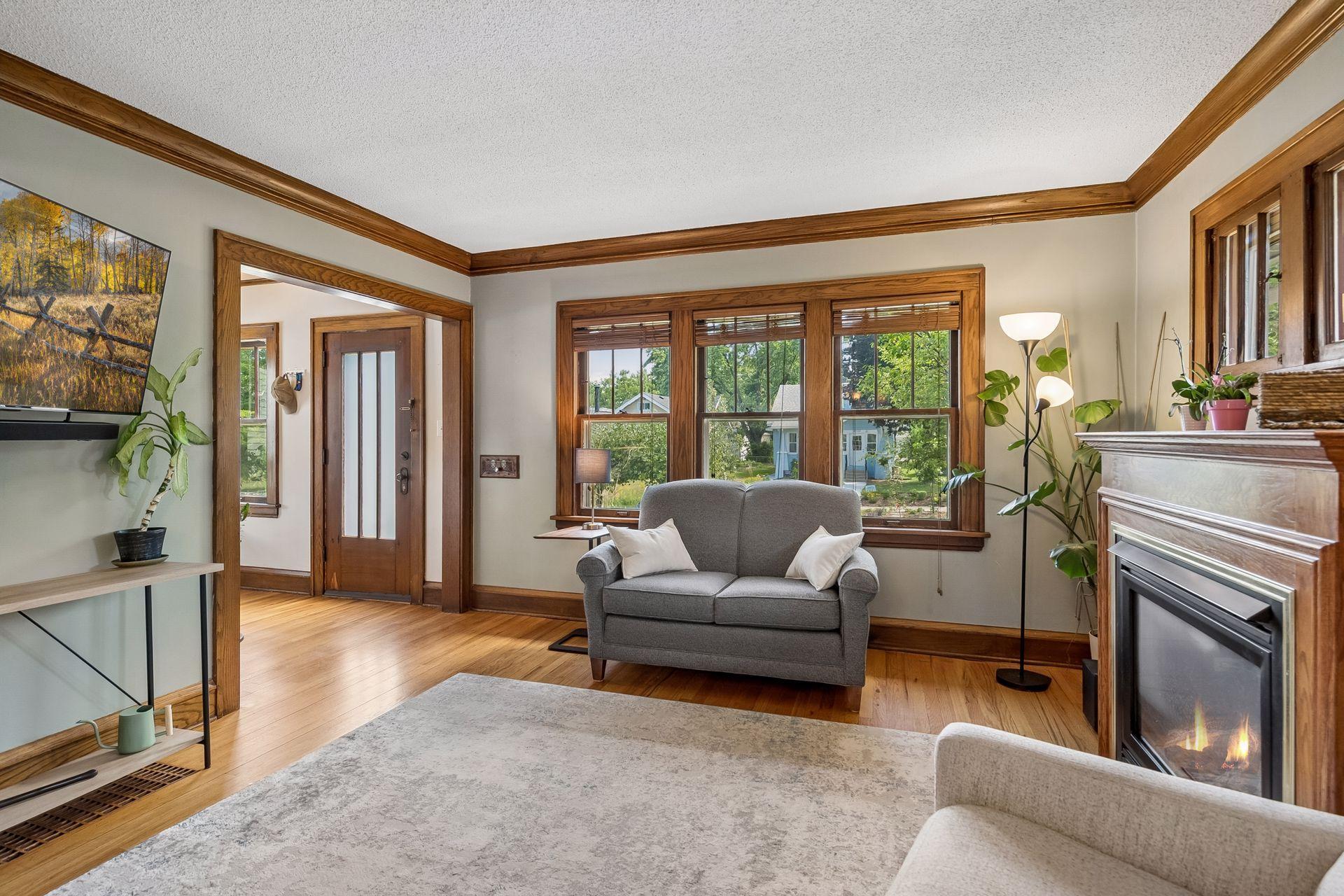 4248 12th Avenue S