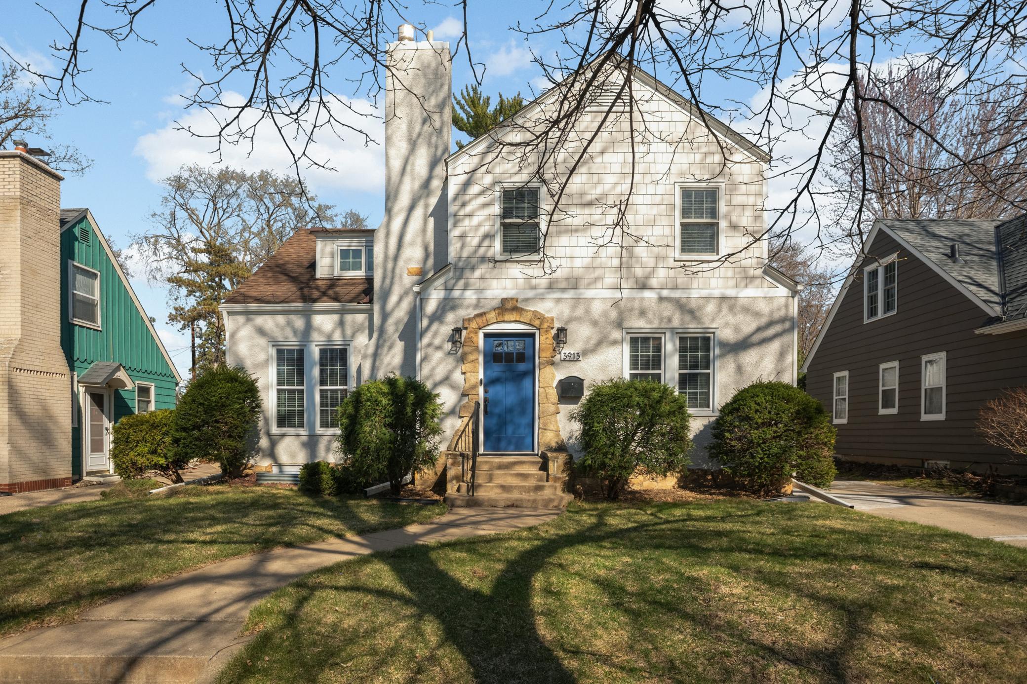 3913 Kipling Avenue