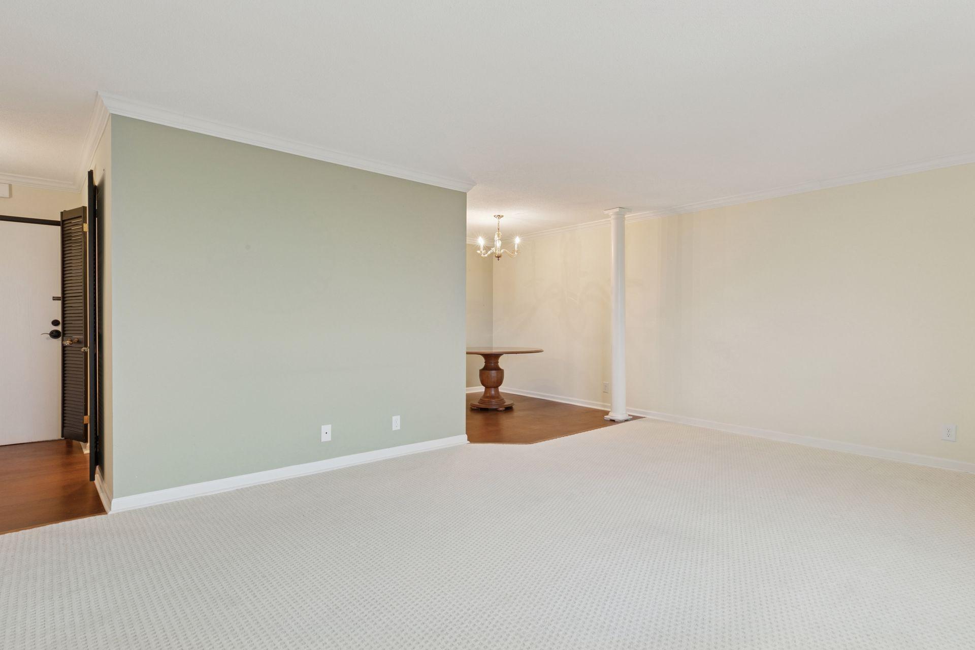 1181 Edgcumbe Road 1112