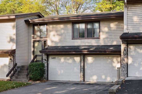 5469 Hyland Courts Drive Bloomington MN 55437