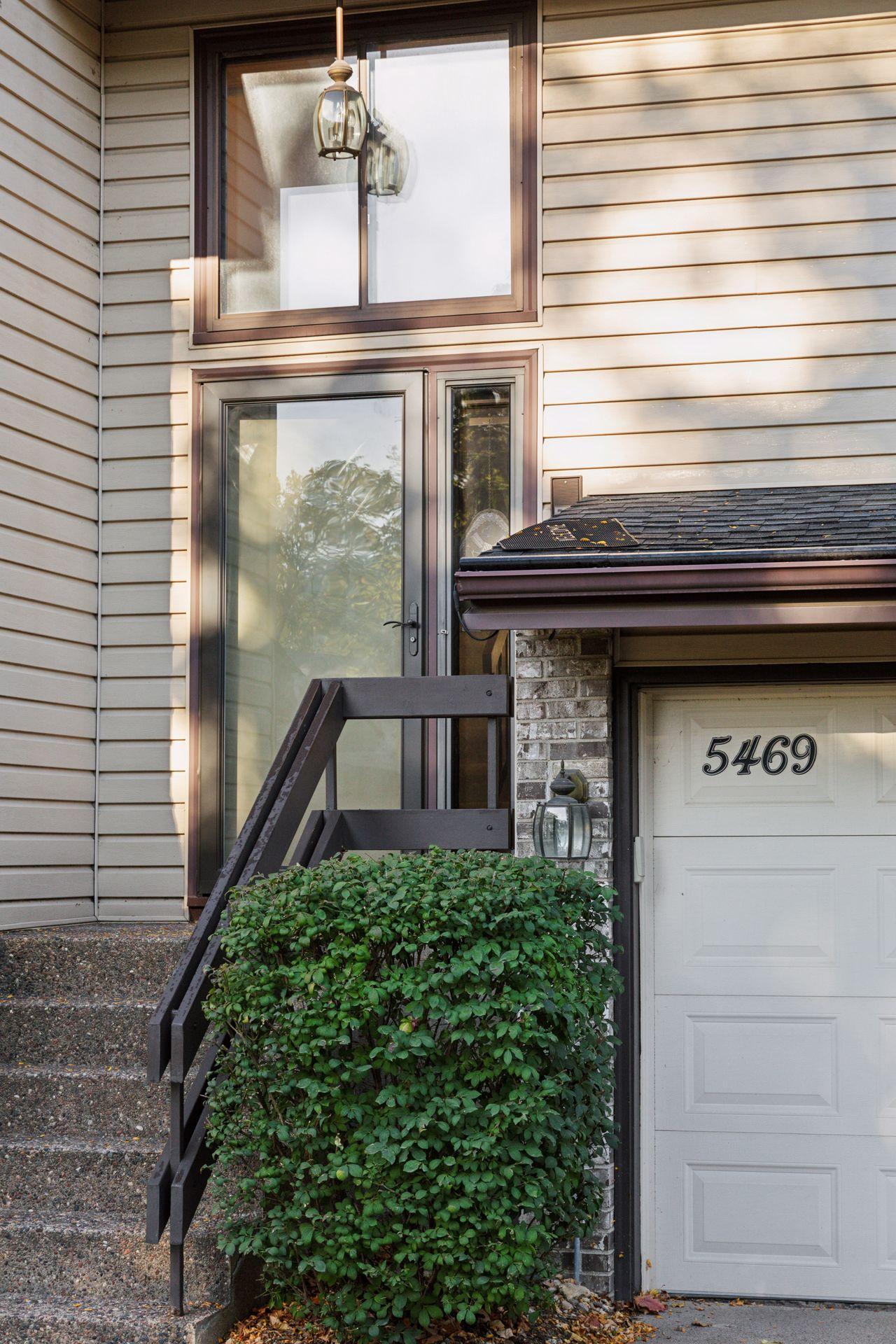 5469 Hyland Courts Drive