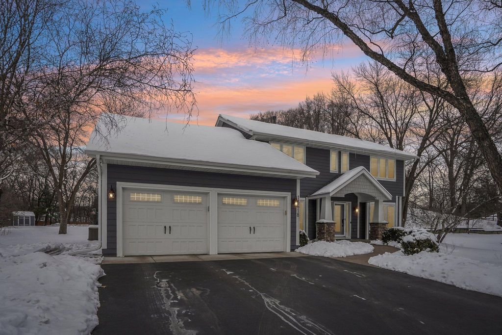Photo of 13518 Kerry Lane, Eden Prairie, MN 55346 (MLS # 7037126)
