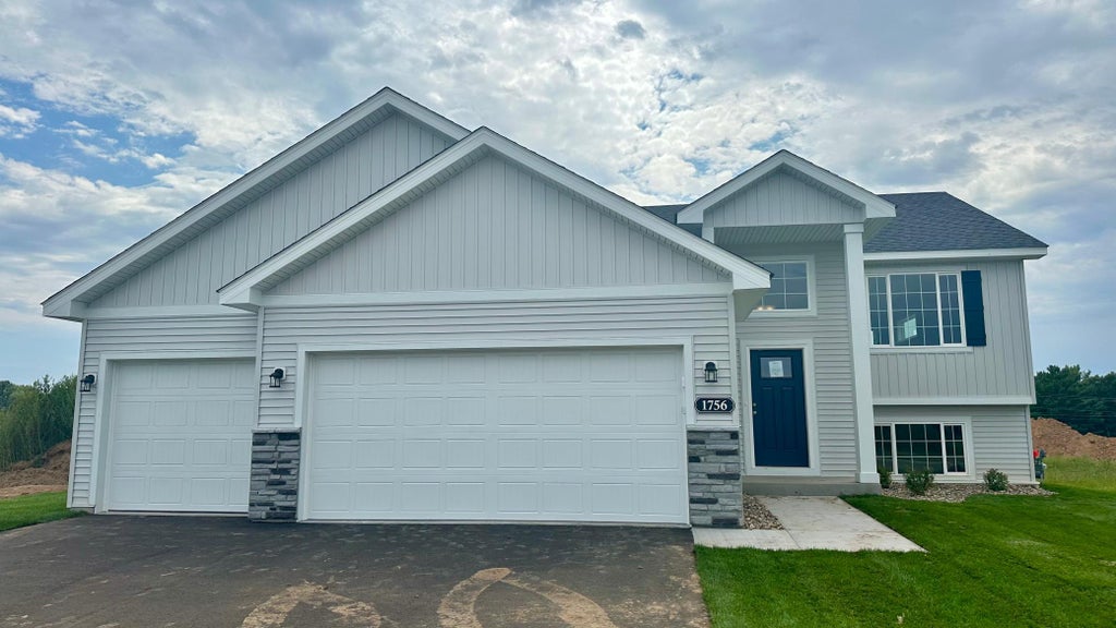 Photo of 1756 Squirrel Way, New Richmond, WI 54017 (MLS # 7154916)