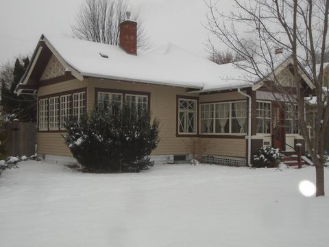 1048 Linwood Avenue Saint Paul MN 55105