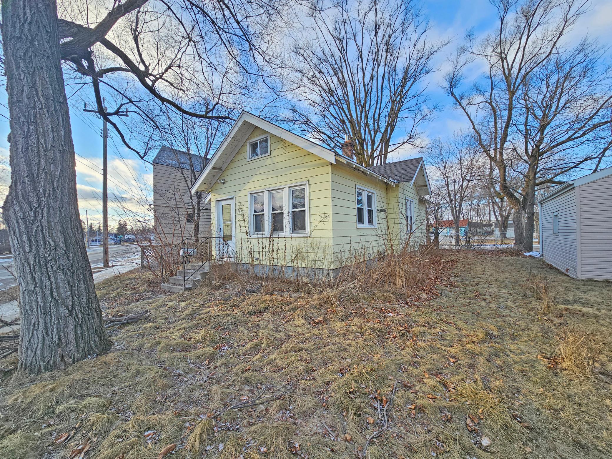 1713 3rd Street N