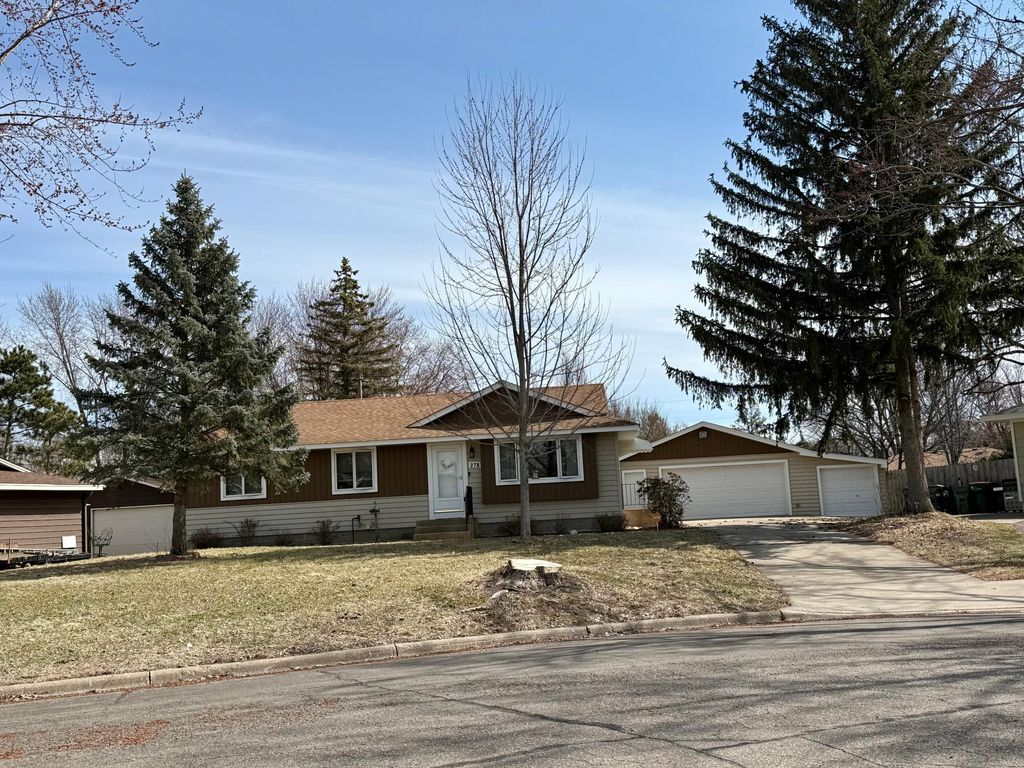 Photo of 705 118th Avenue NE, Blaine, MN 55434 (MLS # 7050189)