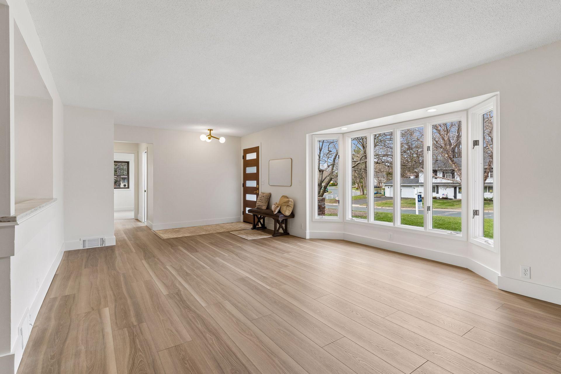 2841 W 91st Street