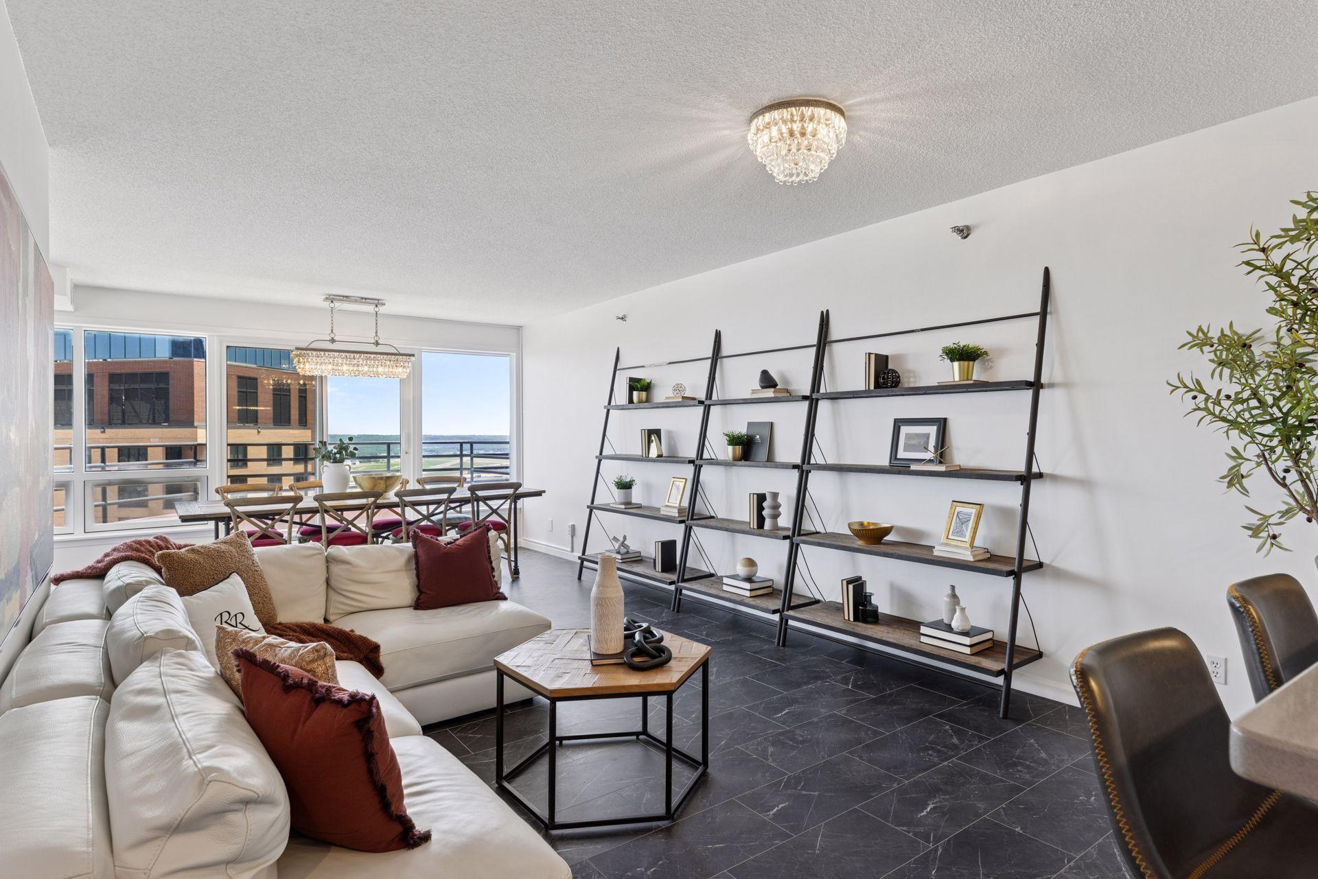 168 E 6th Street E 3004