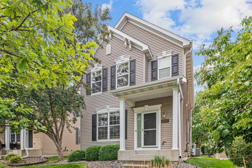 Photo of 15587 Crab Apple Lane, Eden Prairie, MN 55347 (MLS # 7147259)