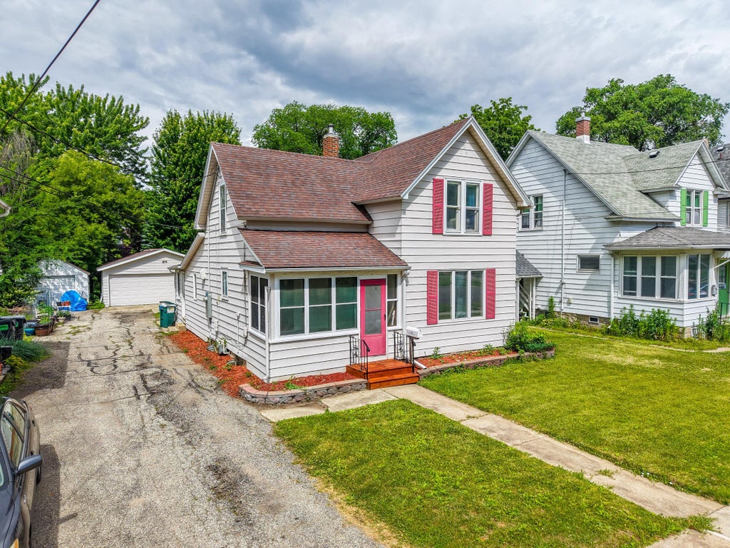 Photo of 125 8th Avenue SE, Rochester, MN 55904 (MLS # 7151455)