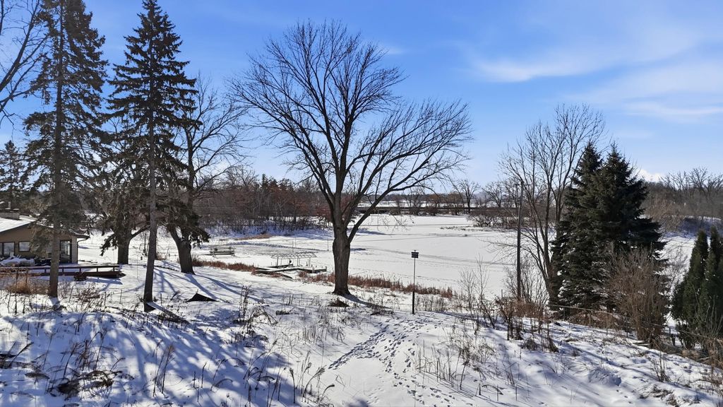 Photo of 782 Randy Avenue, Shoreview, MN 55126 (MLS # 7014830)