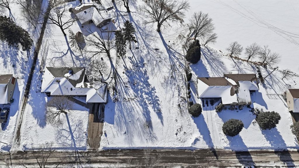 Photo of 782 Randy Avenue, Shoreview, MN 55126 (MLS # 7014830)