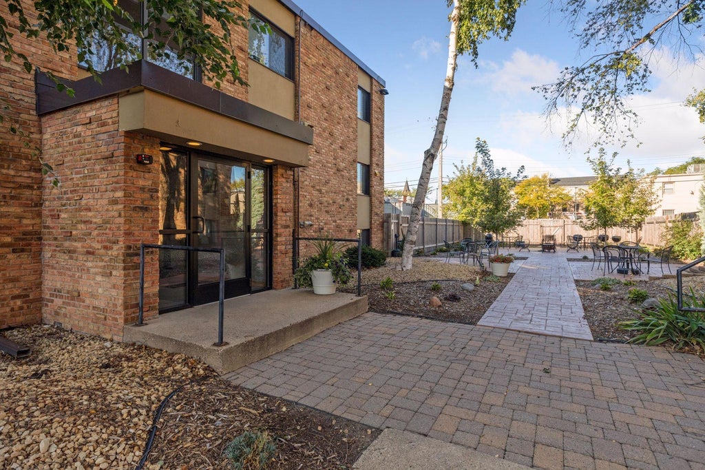 Photo of 2532 1st Avenue S #208, Minneapolis, MN 55404 (MLS # 7150396)