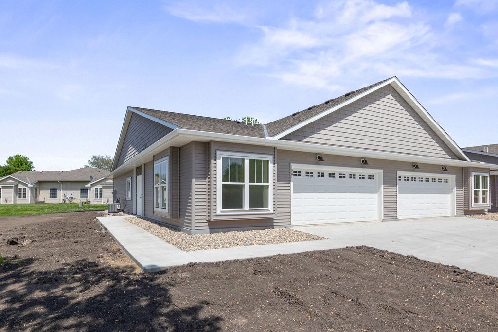 Photo of 1021 Golf Course Road NW, Hutchinson, MN 55350 (MLS # 7079362)