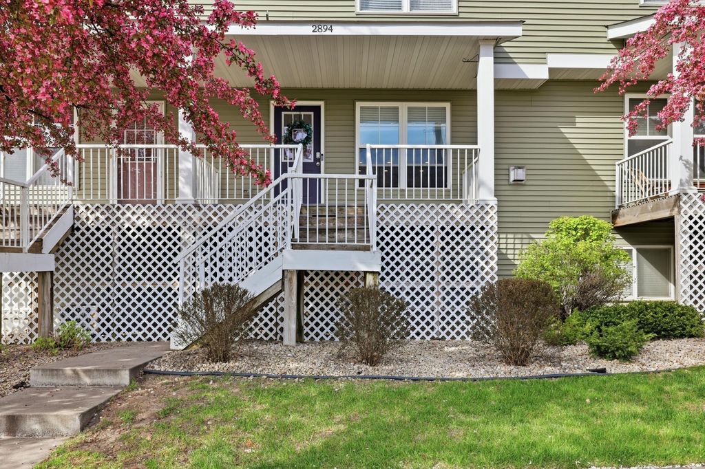 Photo of 2894 Clover Ridge Drive, Chaska, MN 55318 (MLS # 7064970)
