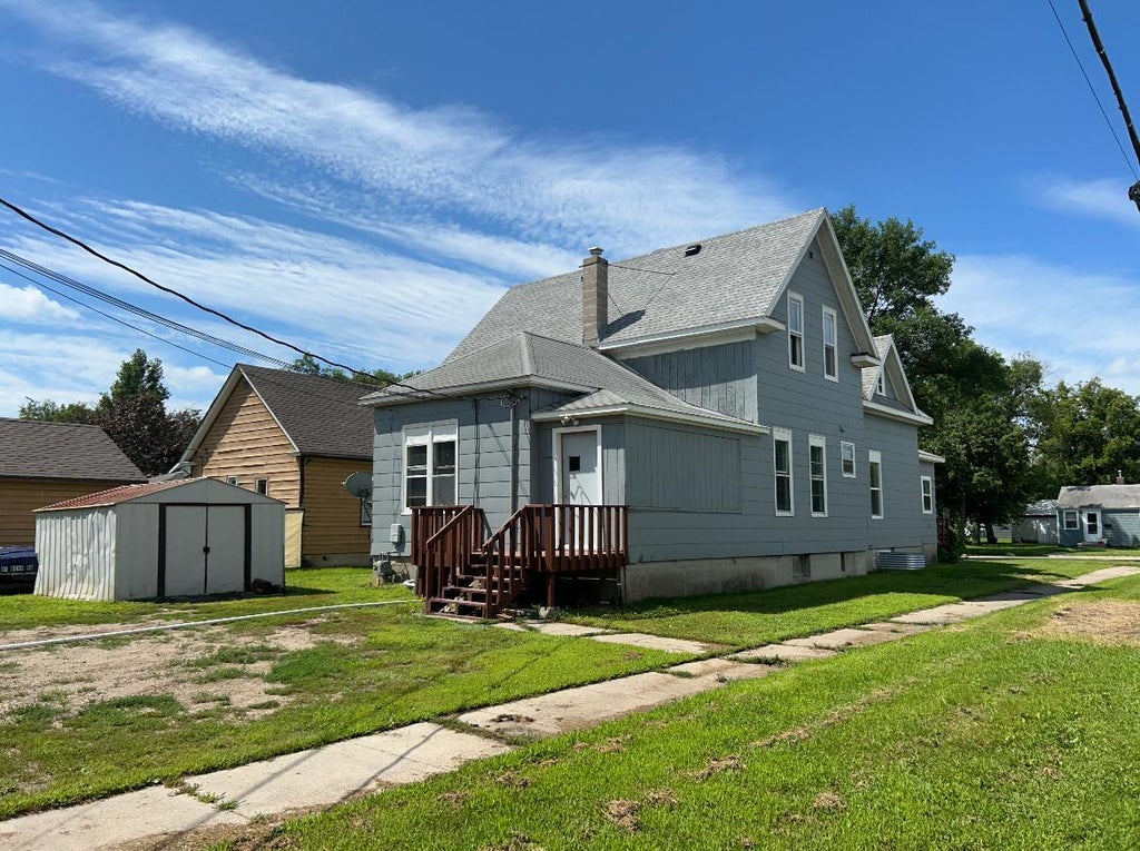 Photo of 230 11th Street N, Breckenridge, MN 56520 (MLS # 7148781)