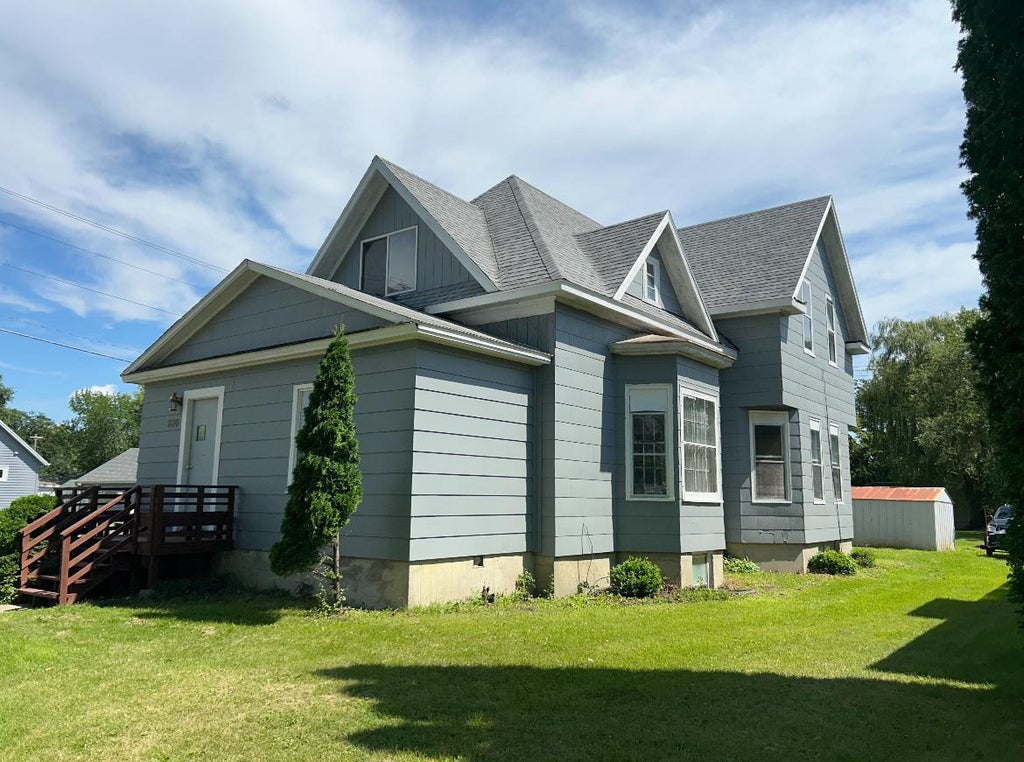 Photo of 230 11th Street N, Breckenridge, MN 56520 (MLS # 7148781)