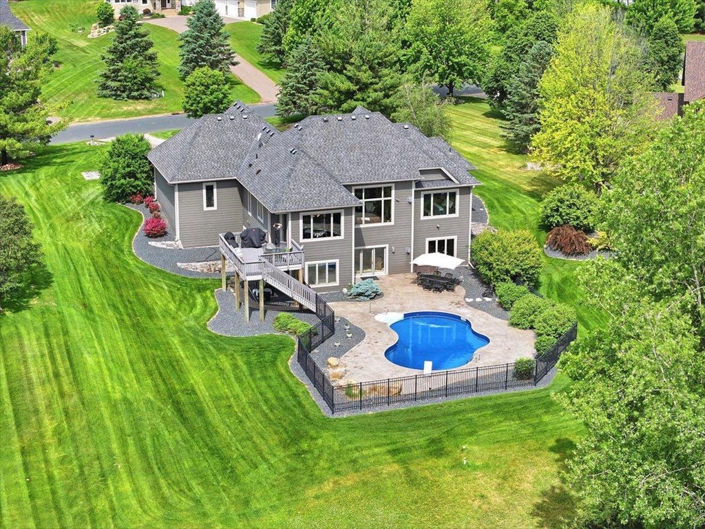 Photo of 293 Saint Andrews Drive, Hudson, WI 54016 (MLS # 7081250)