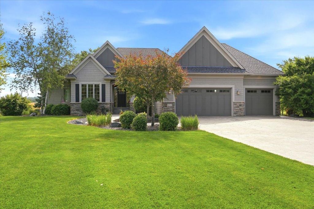 Photo of 293 Saint Andrews Drive, Hudson, WI 54016 (MLS # 7081250)