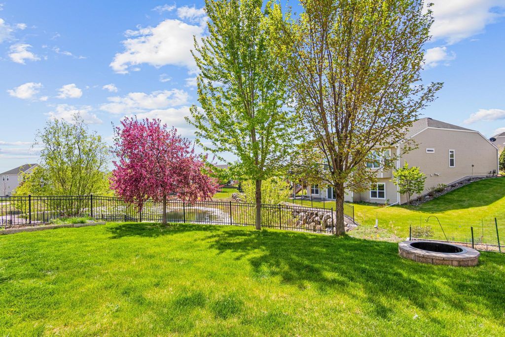 Photo of 18135 57th Avenue N, Plymouth, MN 55446 (MLS # 7080360)