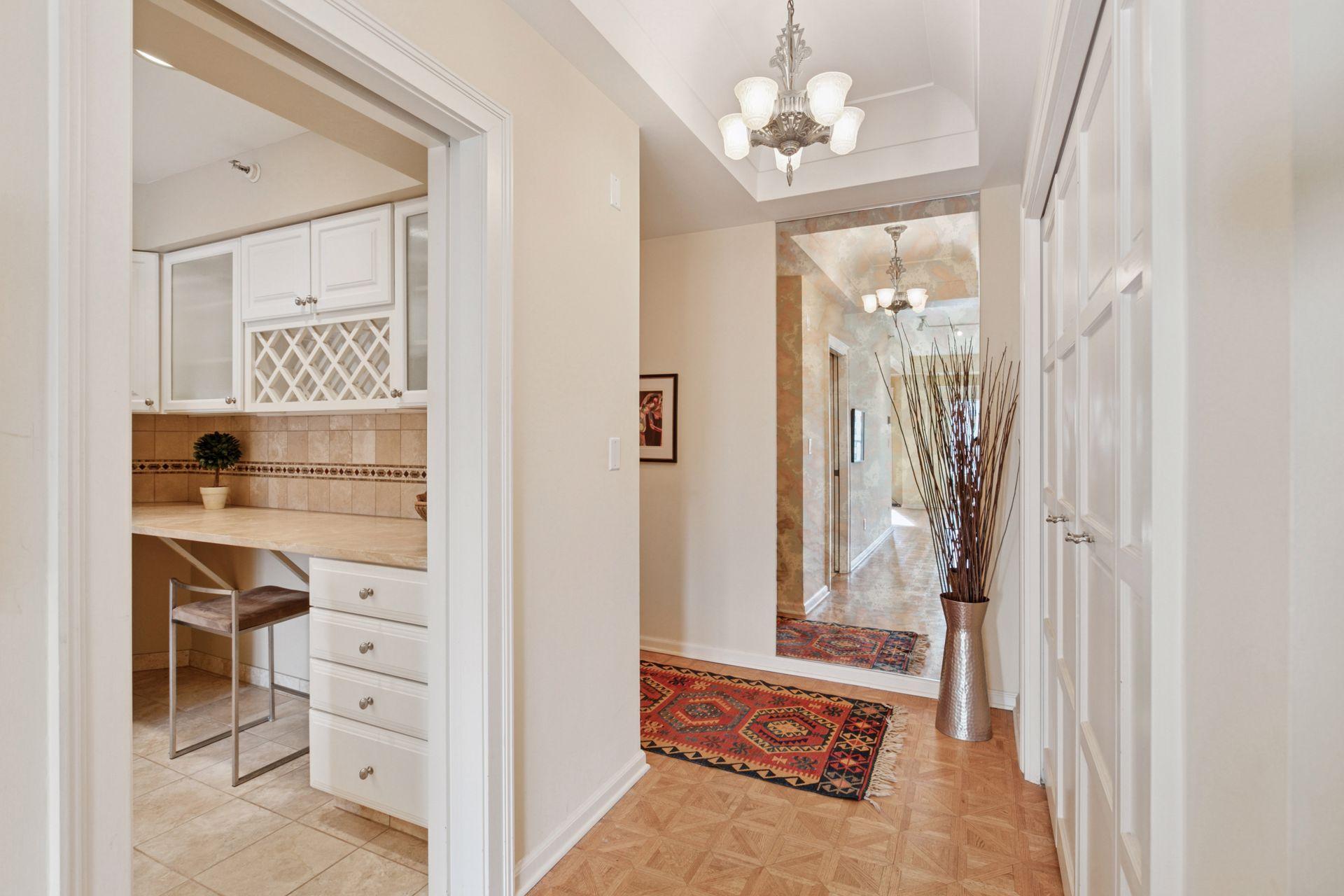 1235 Yale Place 1505