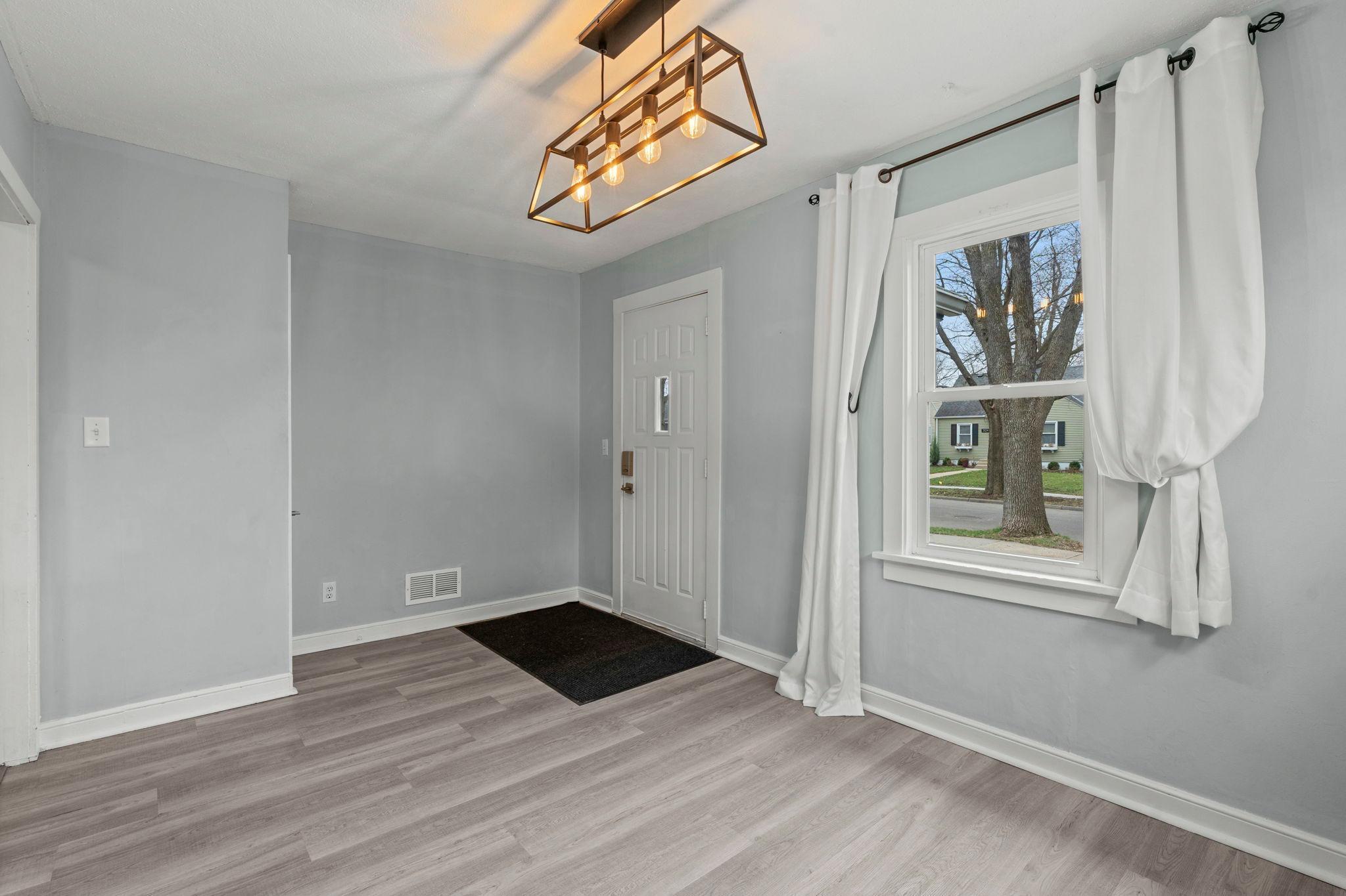 3121 Georgia Avenue S