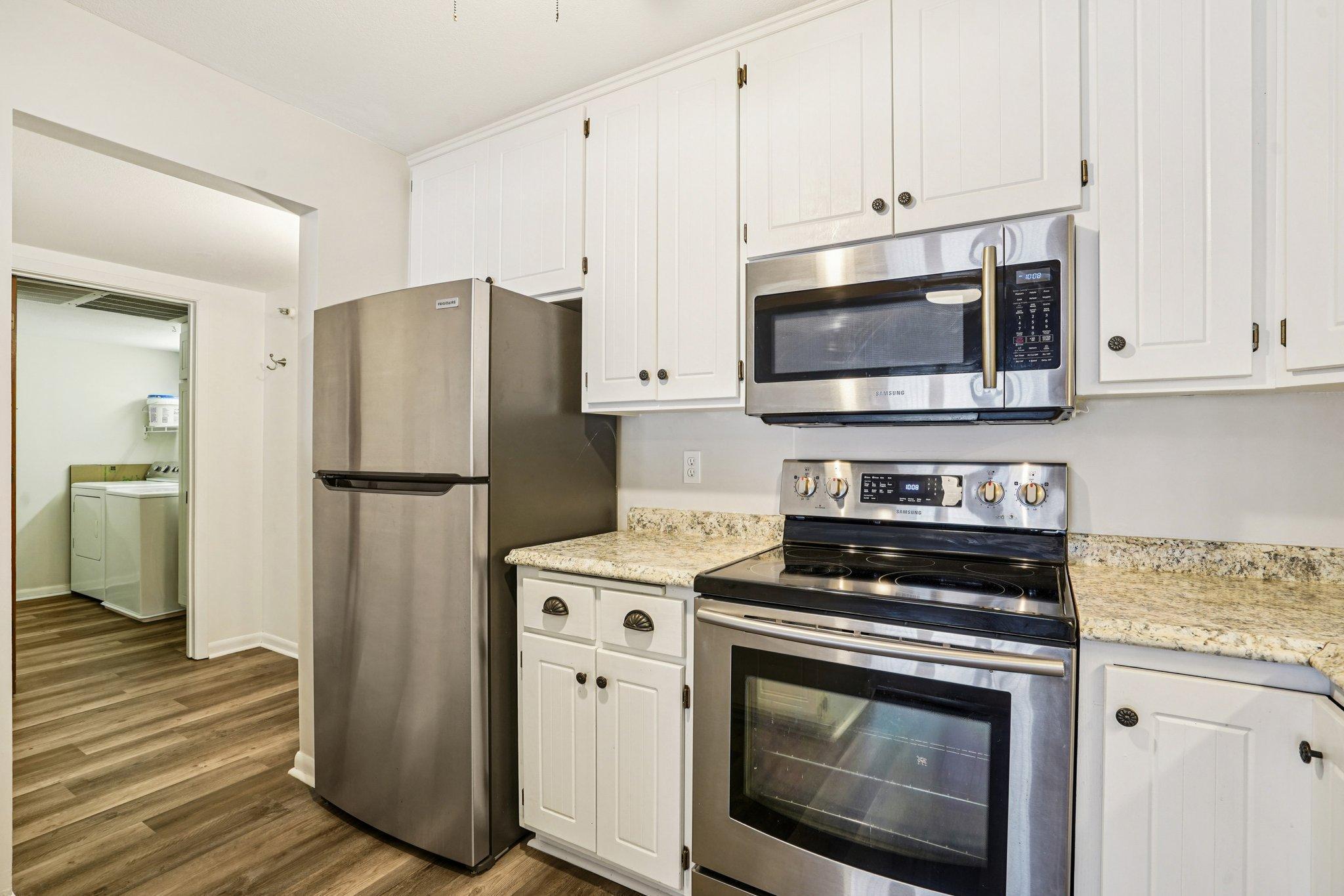 3150 Glen Oaks Avenue 104A