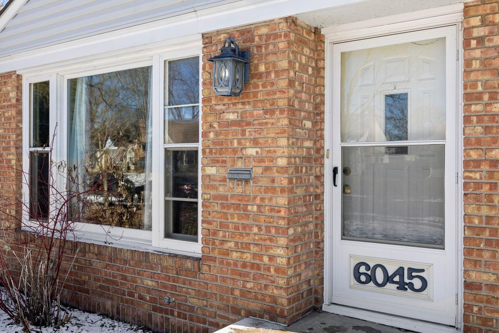 Photo of 6045 Oakland Avenue, Minneapolis, MN 55417 (MLS # 7036212)