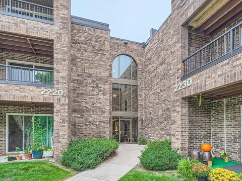 2220 Midland Grove Road 211 Roseville MN 55113
