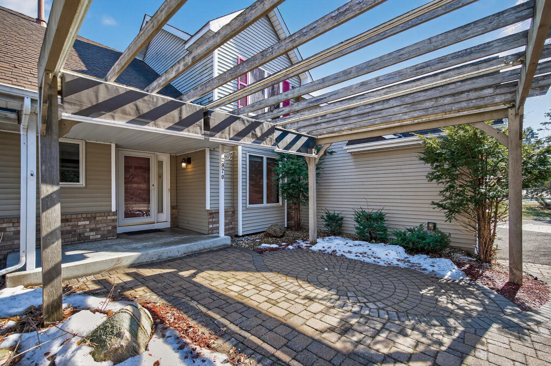 2970 Western Avenue N