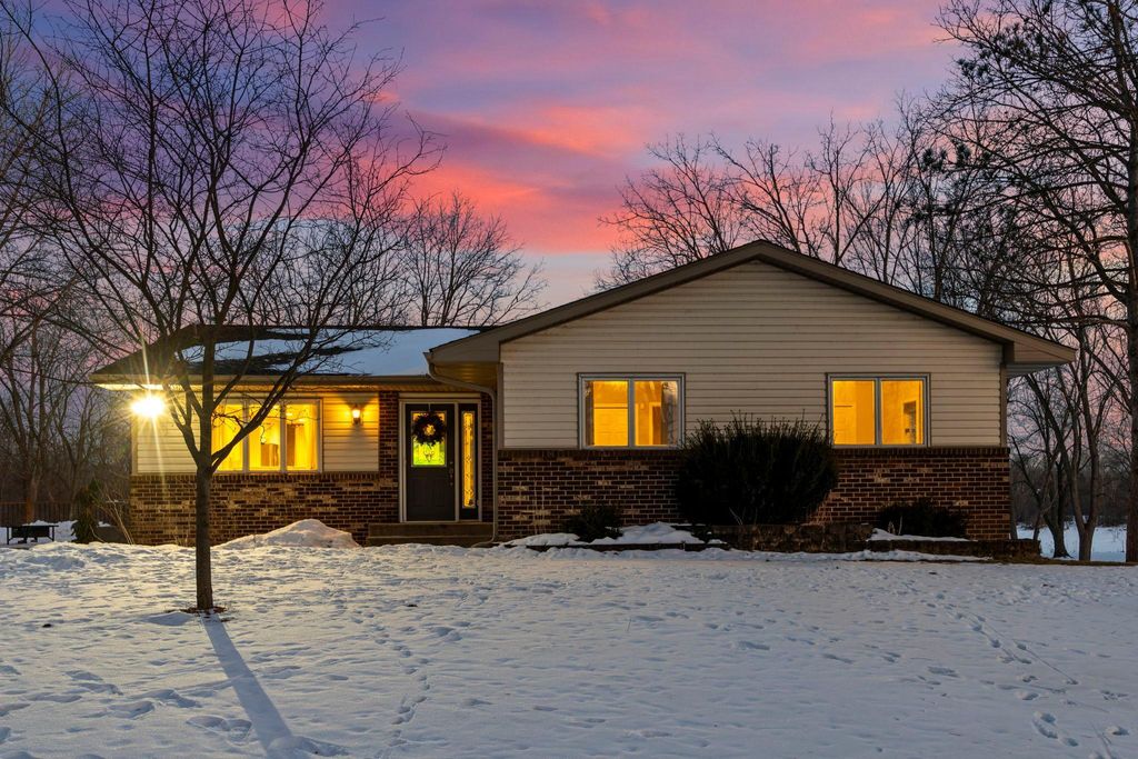 Photo of 13175 Goodview Avenue N, Hugo, MN 55110 (MLS # 7013423)