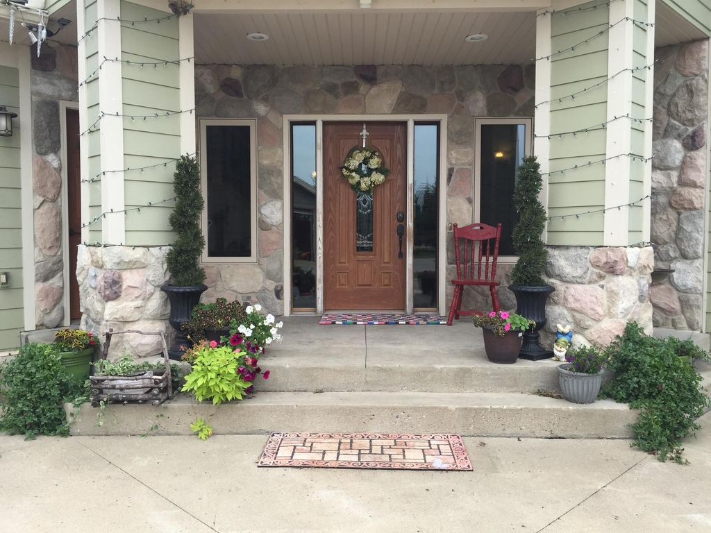 Photo of 70832 280th Street, Redwood Falls, MN 56283 (MLS # 7048419)