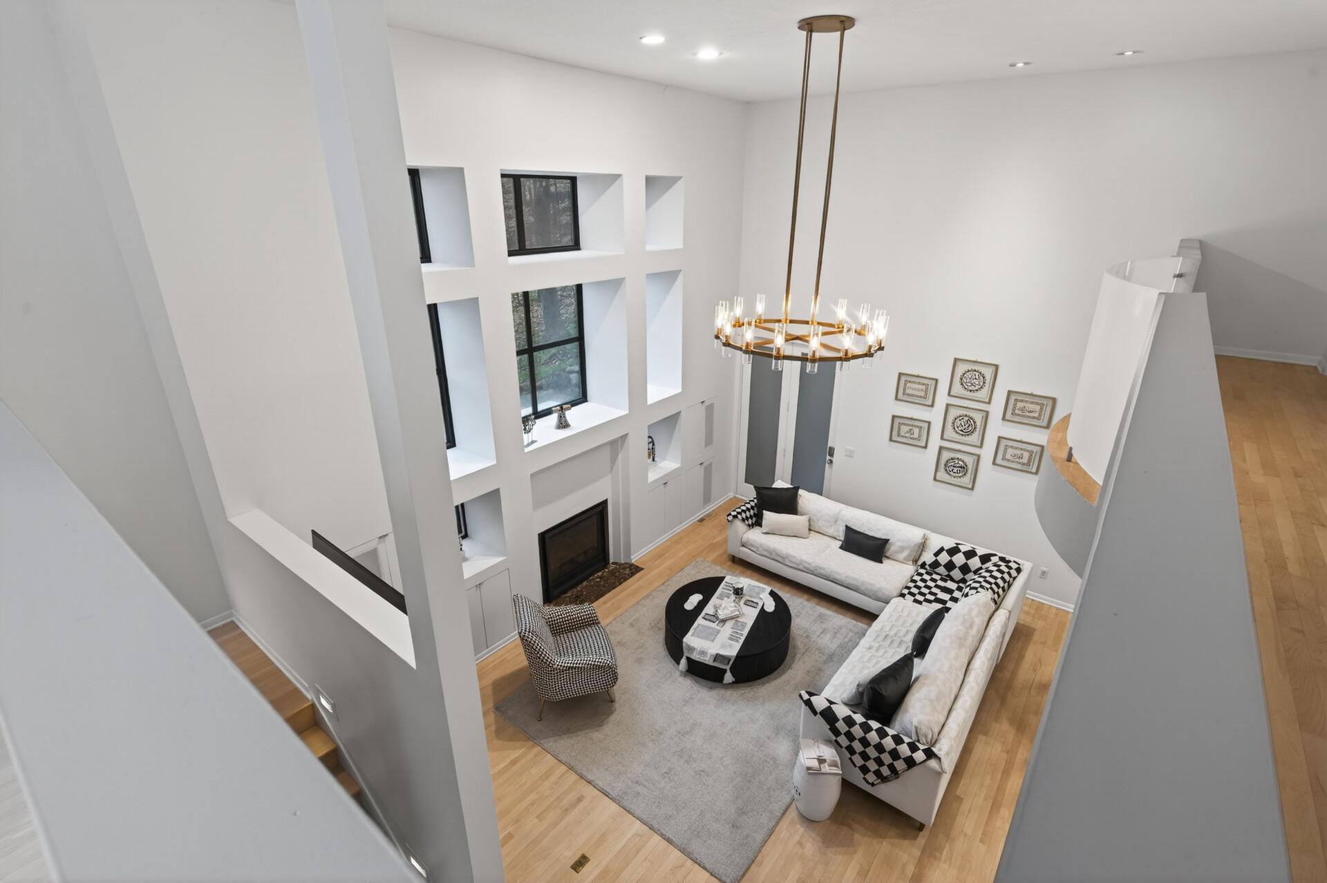 Excelsior, Minnesota, 55331, United States, 4 Bedrooms Bedrooms, ,4 BathroomsBathrooms,Residential,Active,2038627