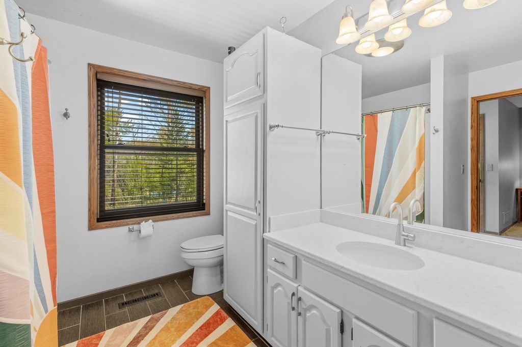Photo of 840 Hallam Avenue N, Mahtomedi, MN 55115 (MLS # 7098013)