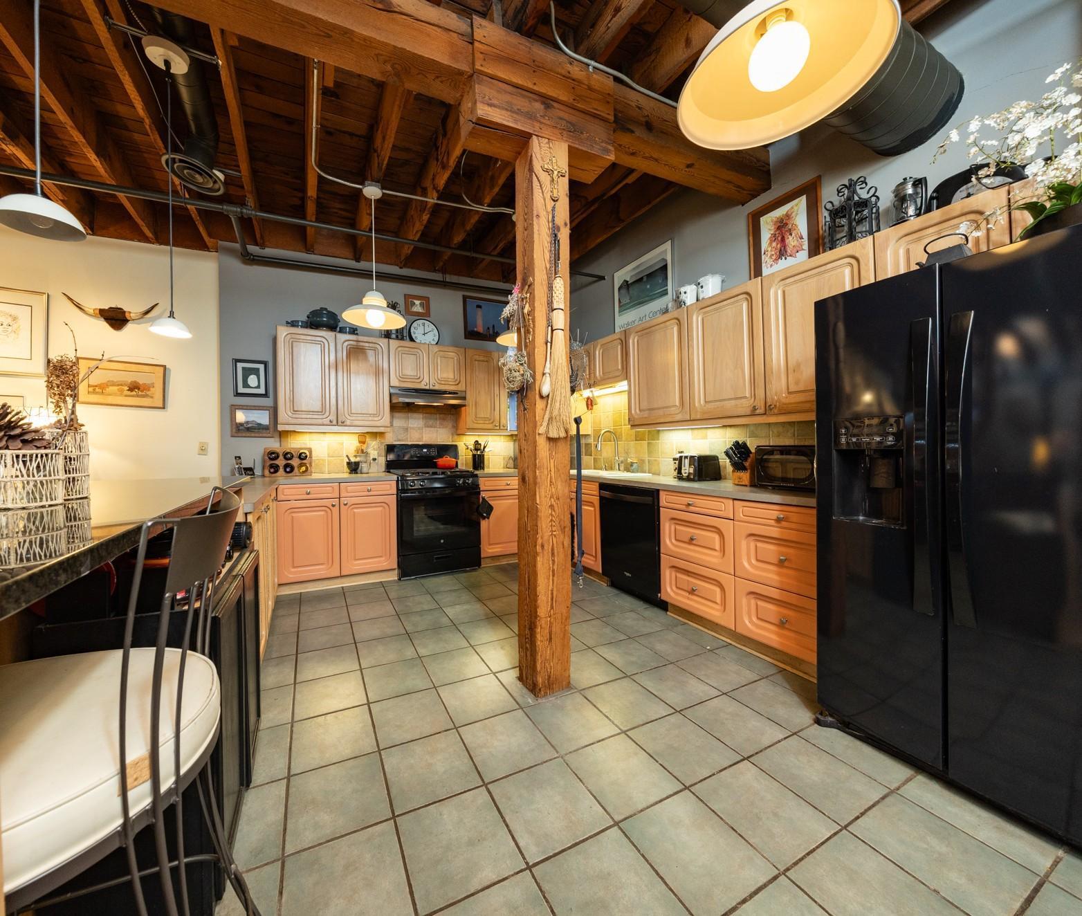 702 N 1st Street 521