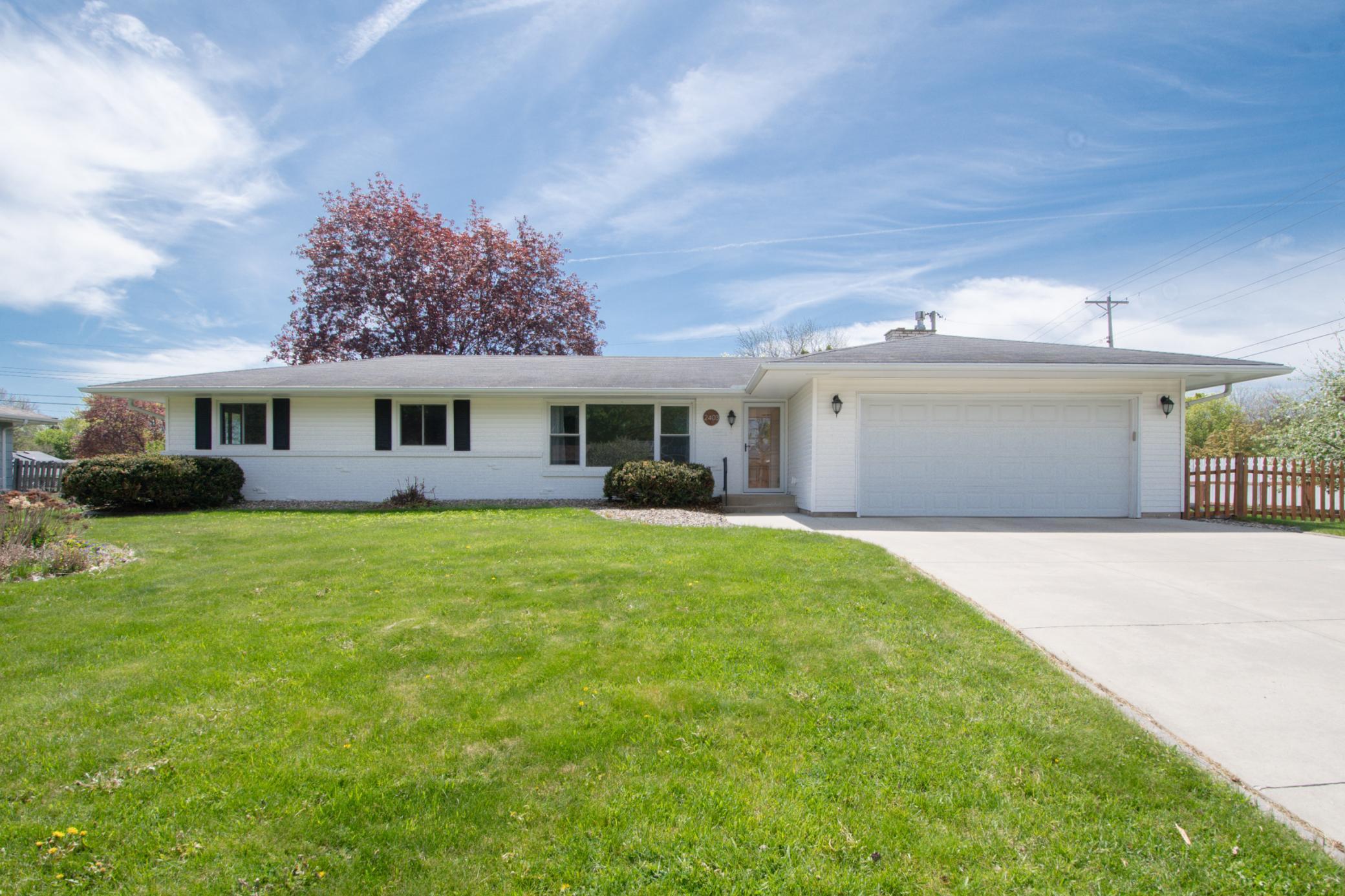 2403 Inca Lane