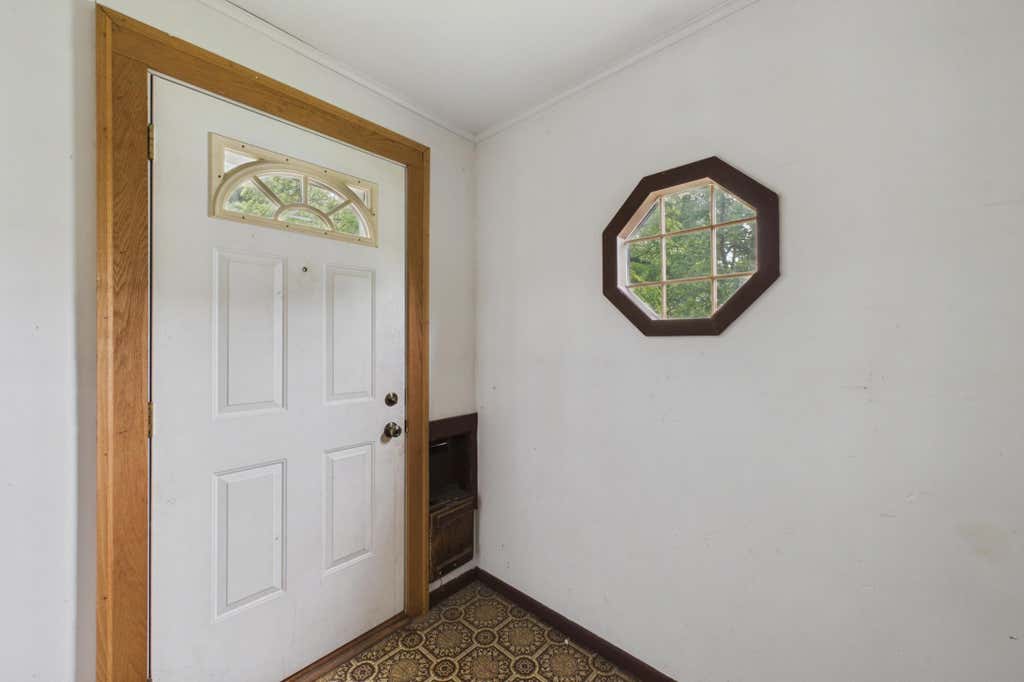 Photo of 737 31st Avenue N, Minneapolis, MN 55411 (MLS # 7018370)