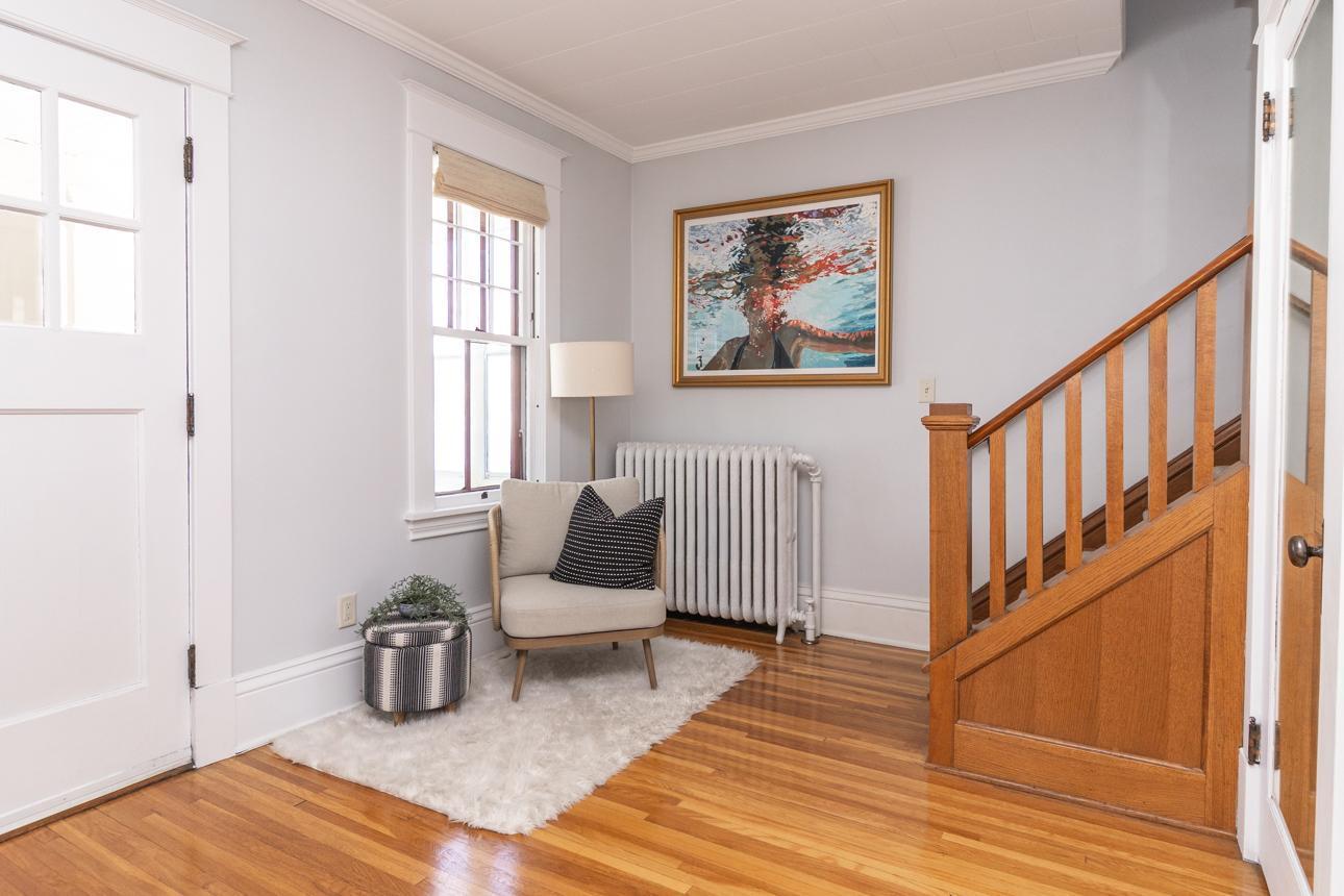 2078 Stanford Avenue