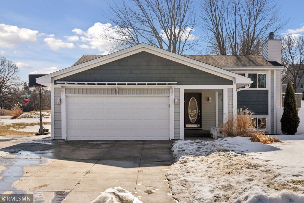 Photo of 11325 51st Avenue N, Plymouth, MN 55442 (MLS # 7016552)