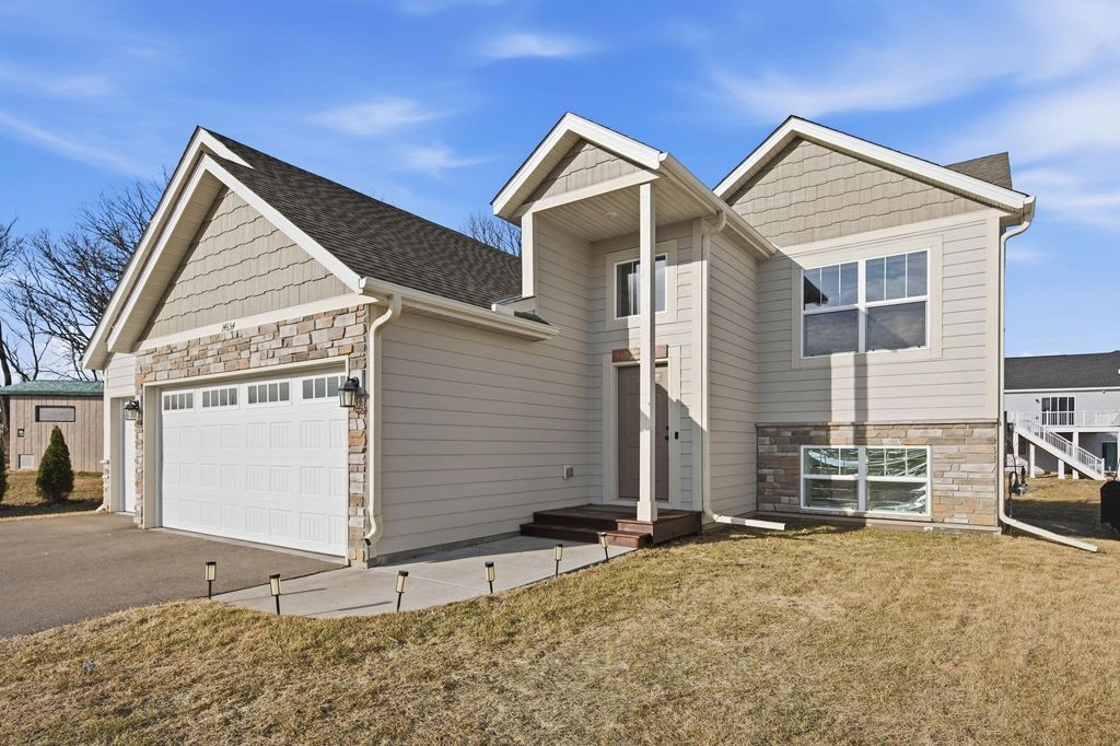 Photo of 14654 Snowy Owl Street NW, Anoka, MN 55303 (MLS # 7046901)