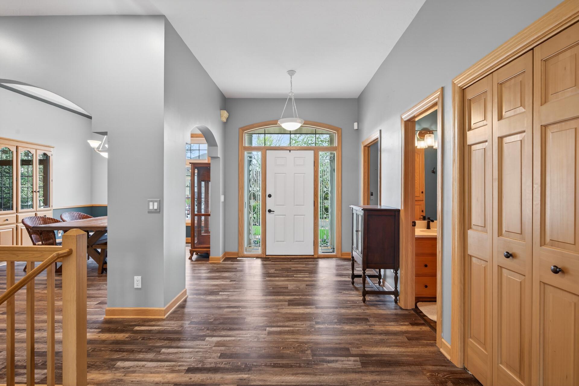 11312 Kenworth Lane