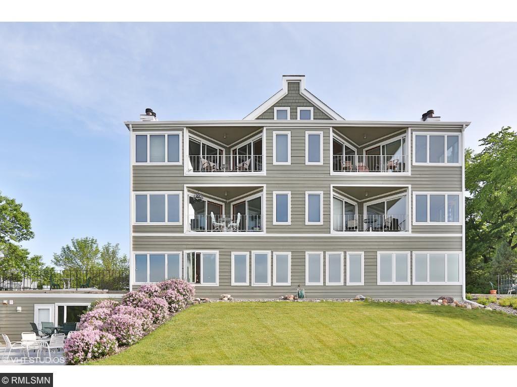 2670 Commerce Boulevard 106