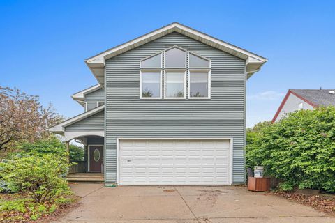 338 Aurora Avenue Saint Paul MN 55103