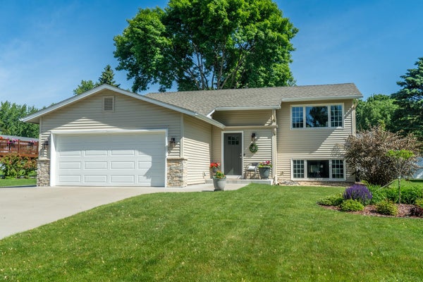 14250 55TH ST N, STILLWATER, MN 55082 - Image d09b12d3dda93b8fec5c0cfa3ff3efa4/3722706327