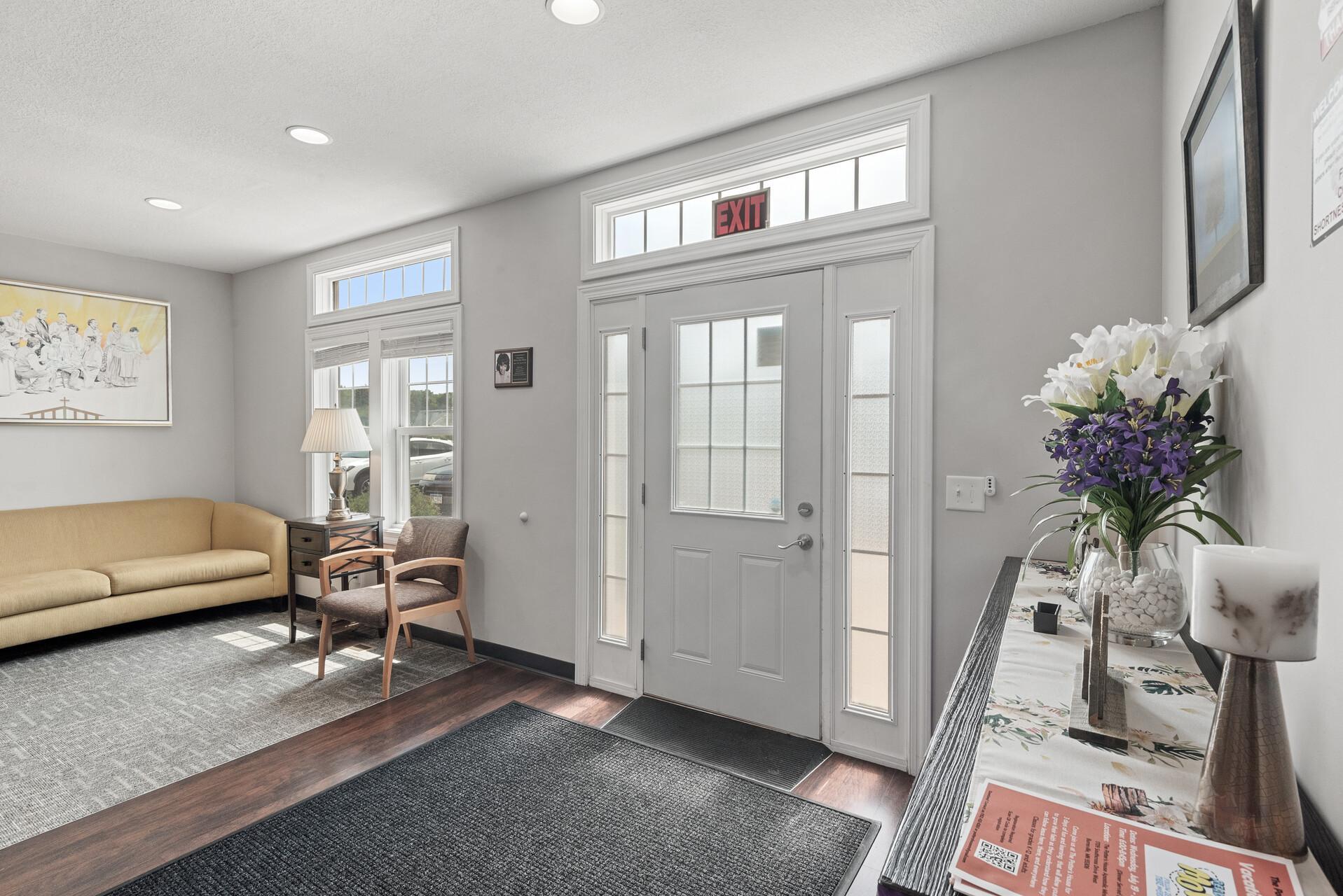 1709 Southcross Drive W