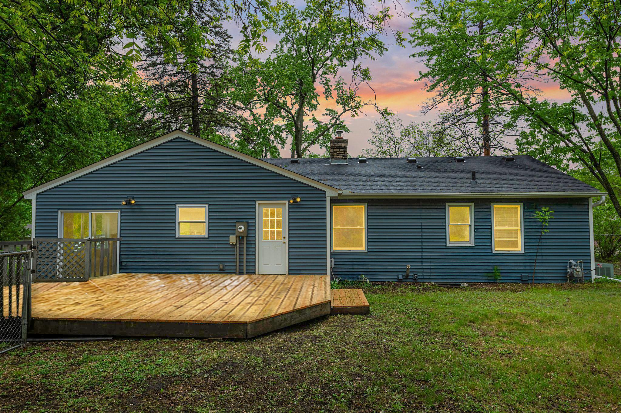 3401 Meadow Lane
