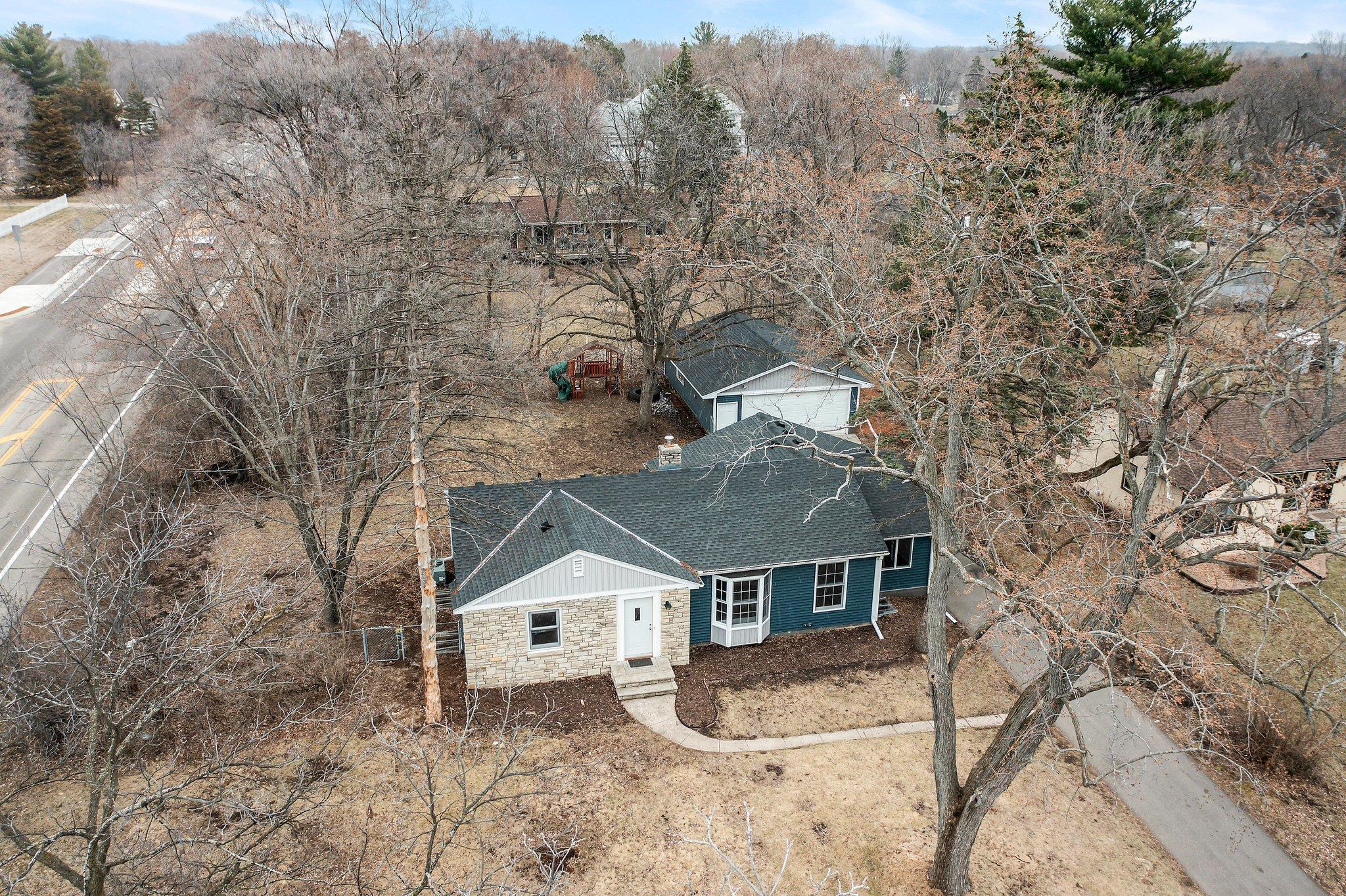 3401 Meadow Lane