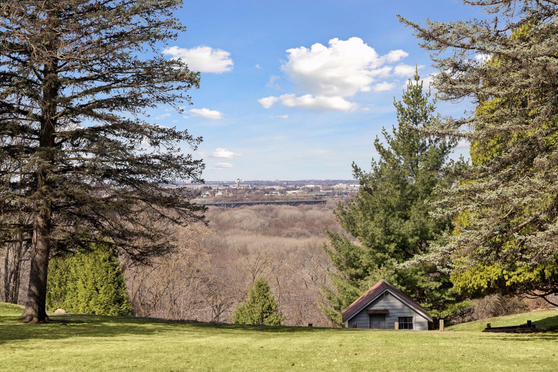 18XX Hunter Lane